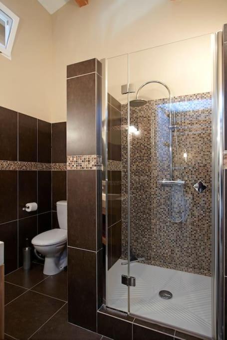 Apartment Dans Avec Piscine *